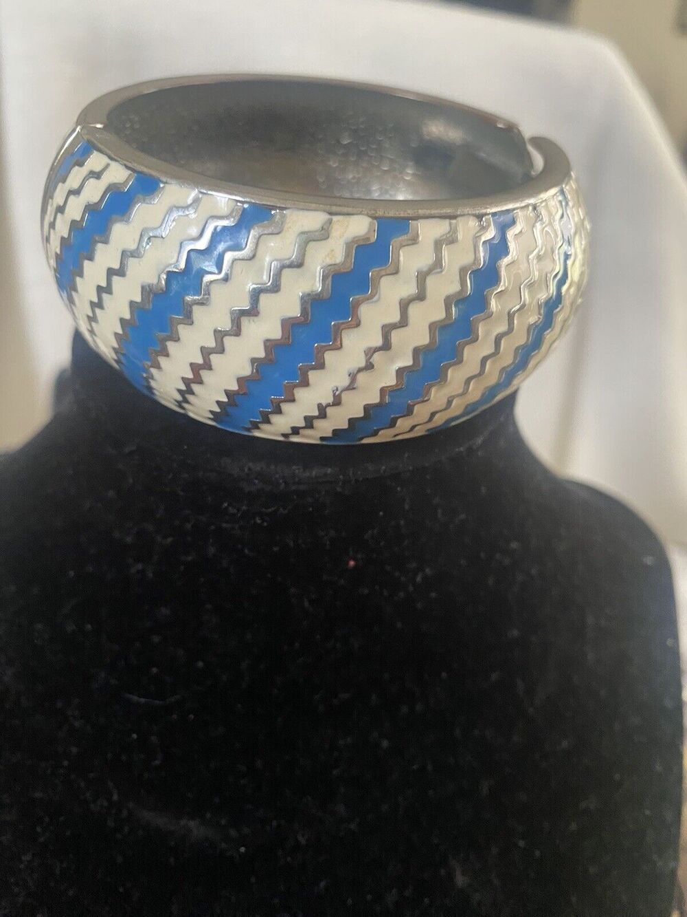 Vintage Silver Tone, Blue and Cream Enamel Spring Loaded Bracelet